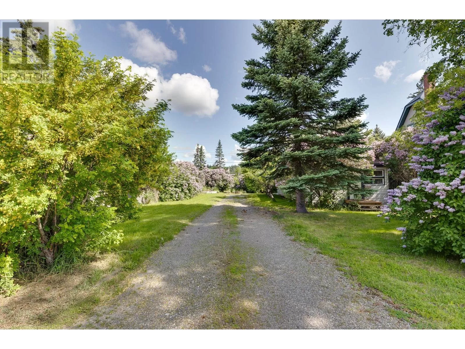 House for rent: 1934 Ross Crescent, Prince George, British Columbia V2M 1Y5