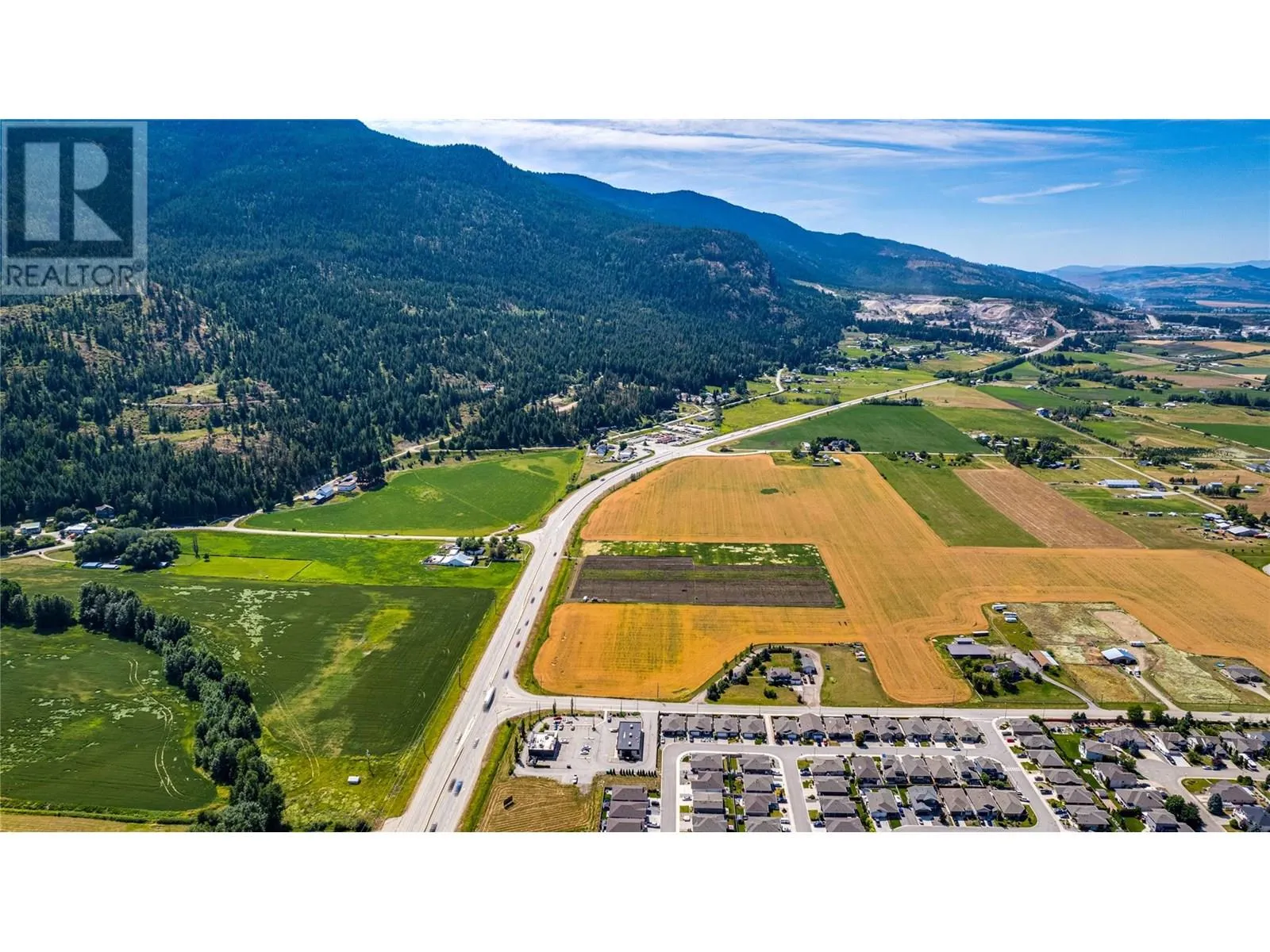 Other for rent: 1939 97a Highway, Armstrong, British Columbia V0E 1B6