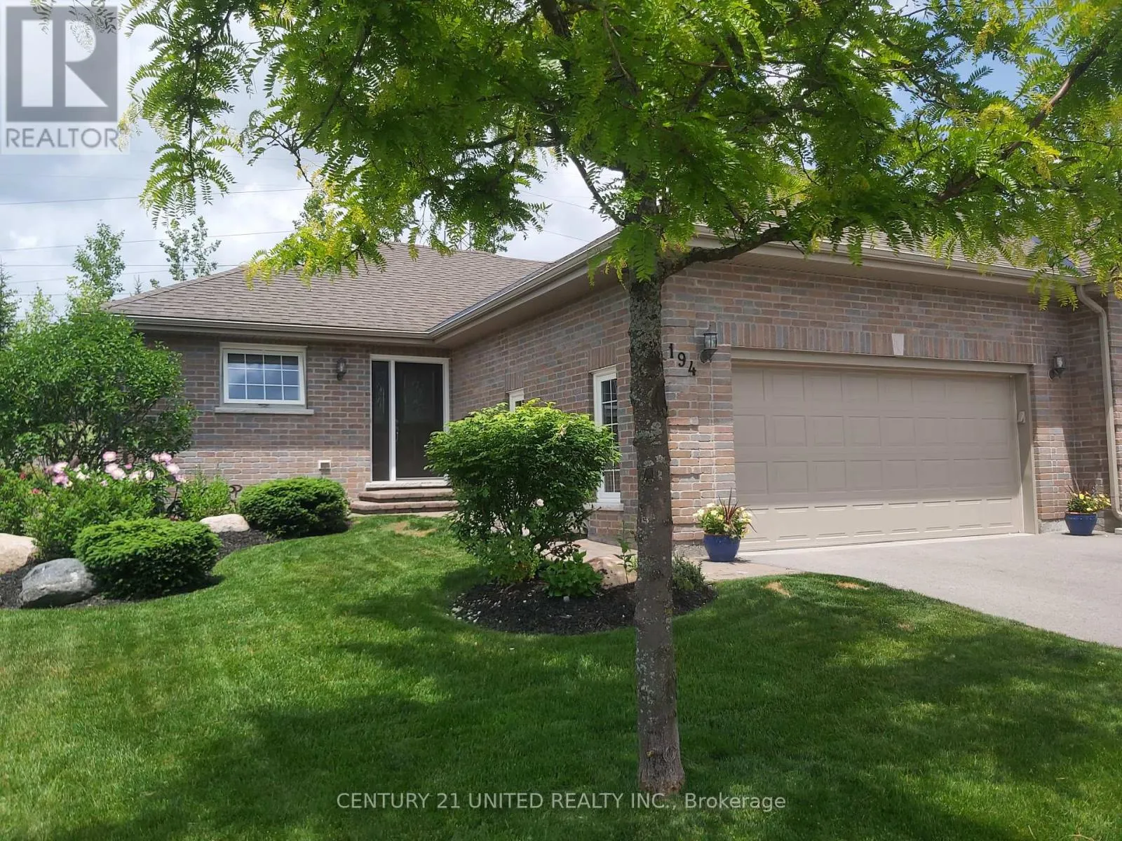 Row / Townhouse for rent: 194 - 301 Carnegie Avenue, Peterborough, Ontario K9L 0G1