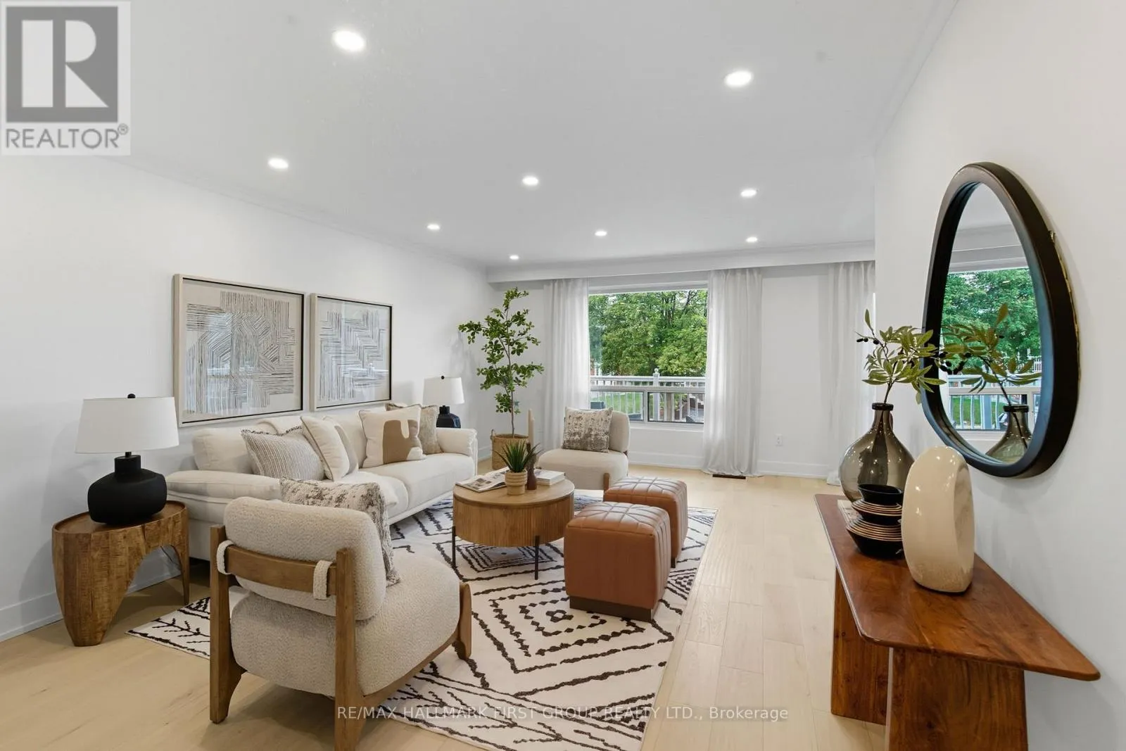 House for rent: 194 Fairglen Avenue, Toronto, Ontario M1W 1B1