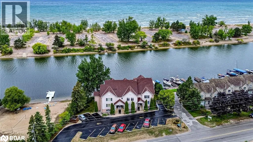 Apartment for rent: 194 River Road E Unit# 3b, Wasaga Beach, Ontario L9Z 2L6