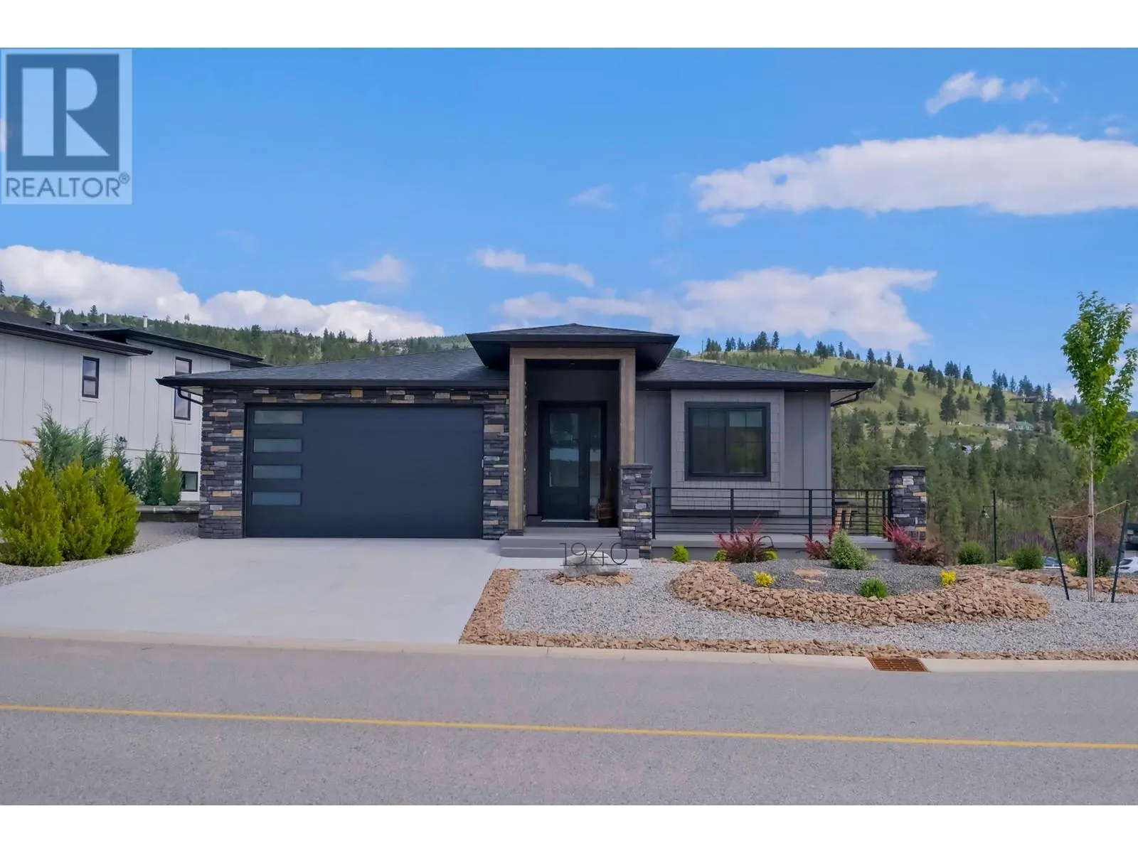 House for rent: 1940 Harris Drive, Penticton, British Columbia V2A 0C8