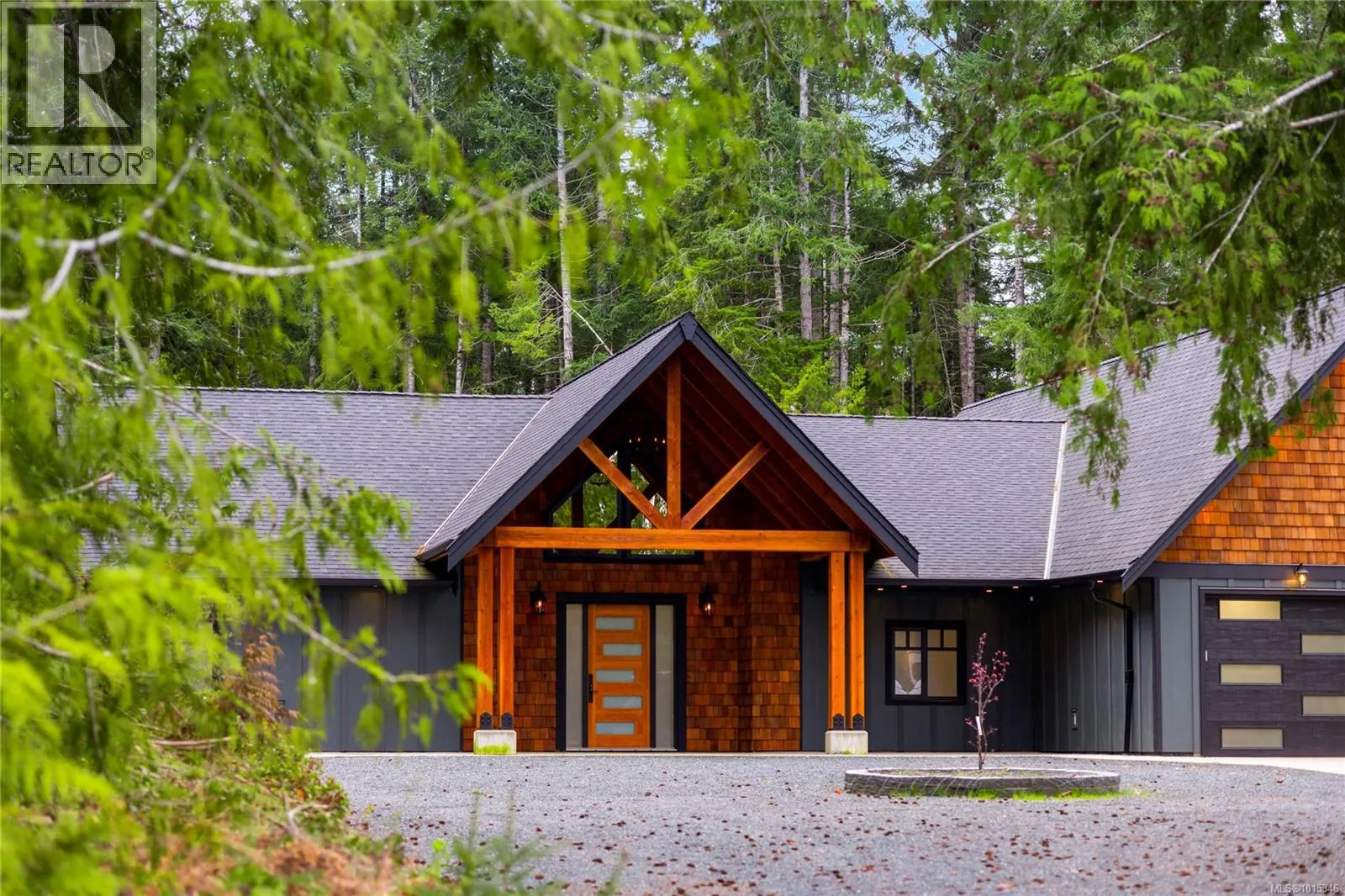 House for rent: 1940 Timberlake Pl, Qualicum Beach, British Columbia V9K 2R6