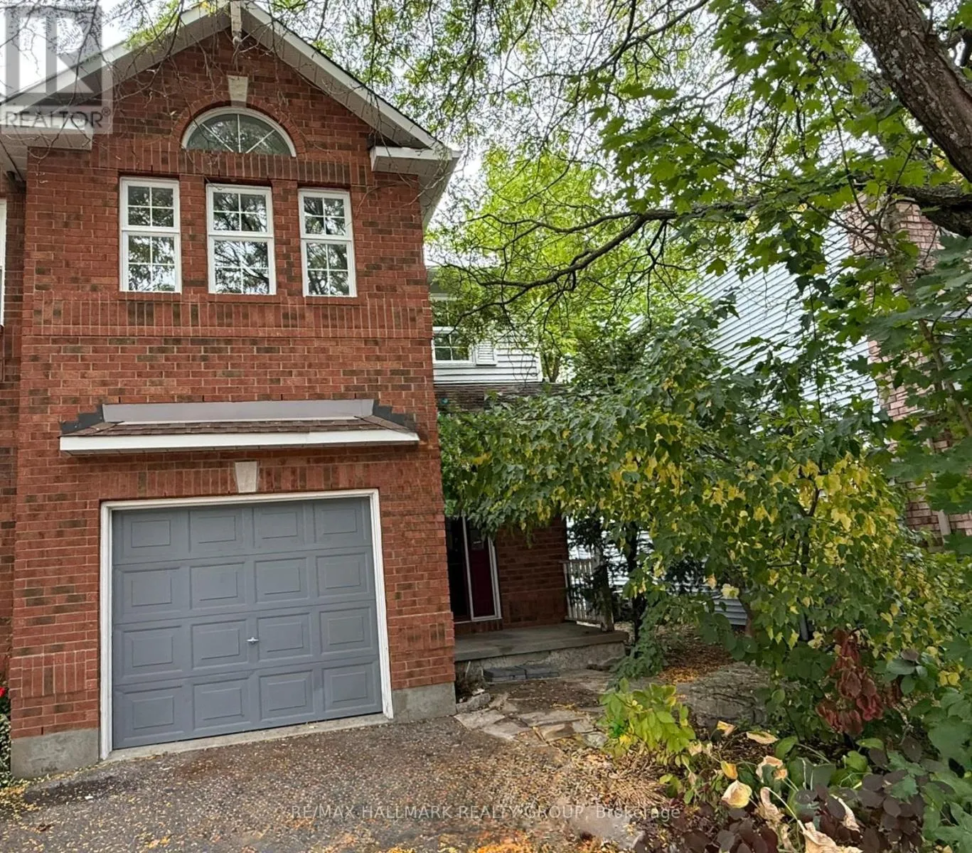 Row / Townhouse for rent: 195 Blackdome Crescent, Ottawa, Ontario K2T 1A6