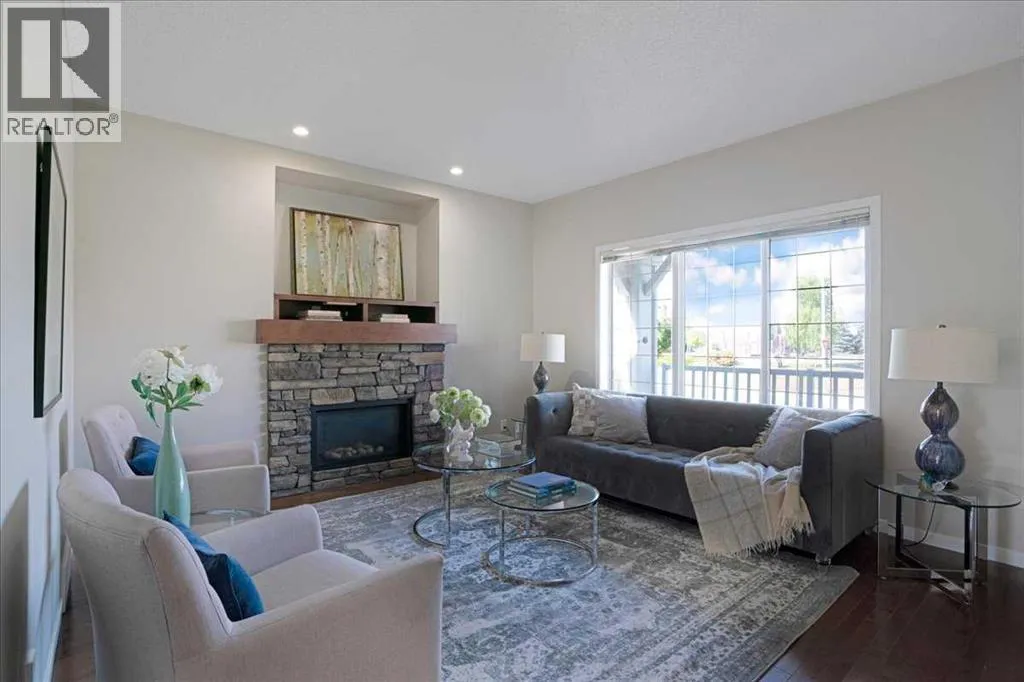 House for rent: 195 Marquis Common Se, Calgary, Alberta T3M 1N6