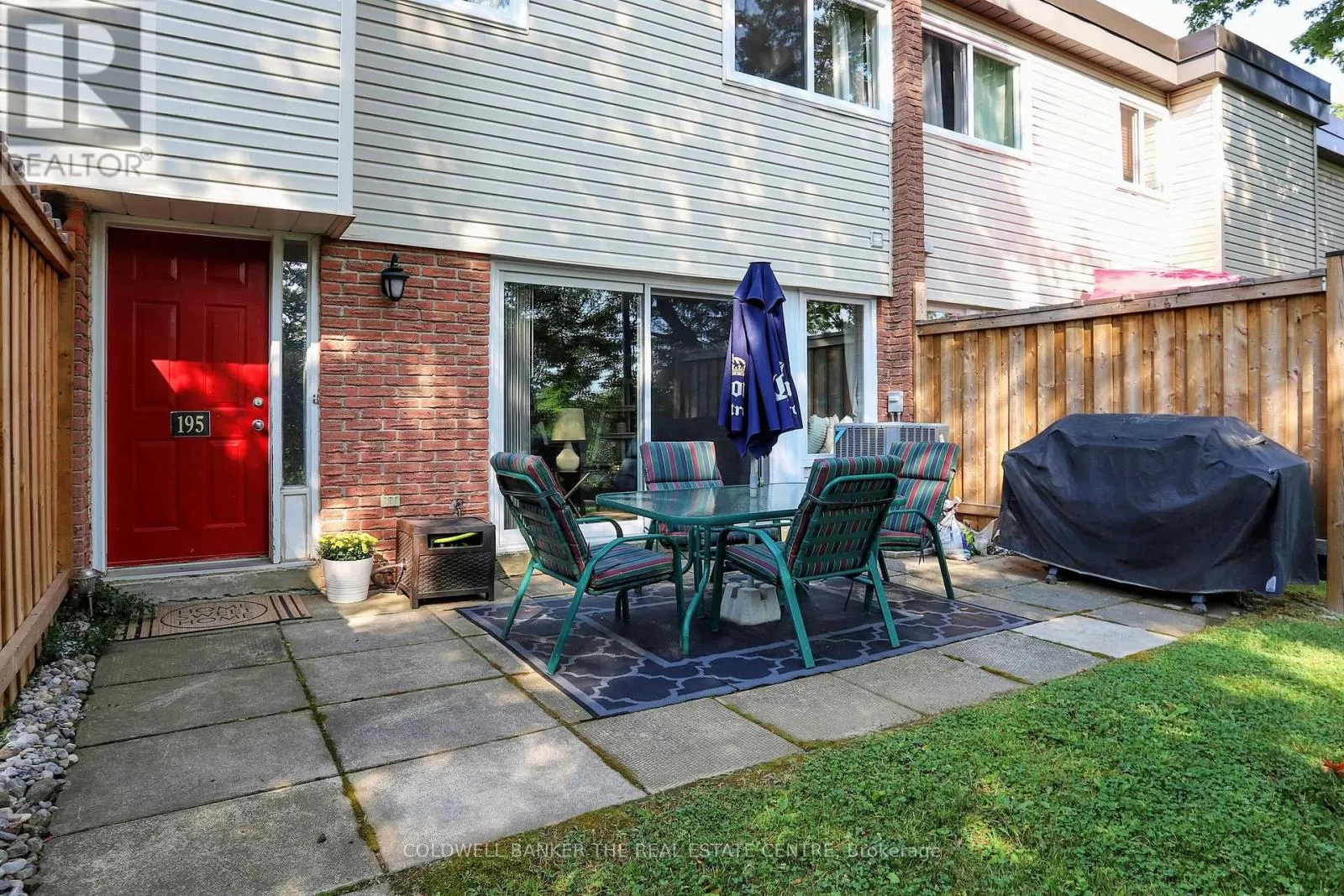 Row / Townhouse for rent: 195 Milestone Crescent, Aurora, Ontario L4G 3M2