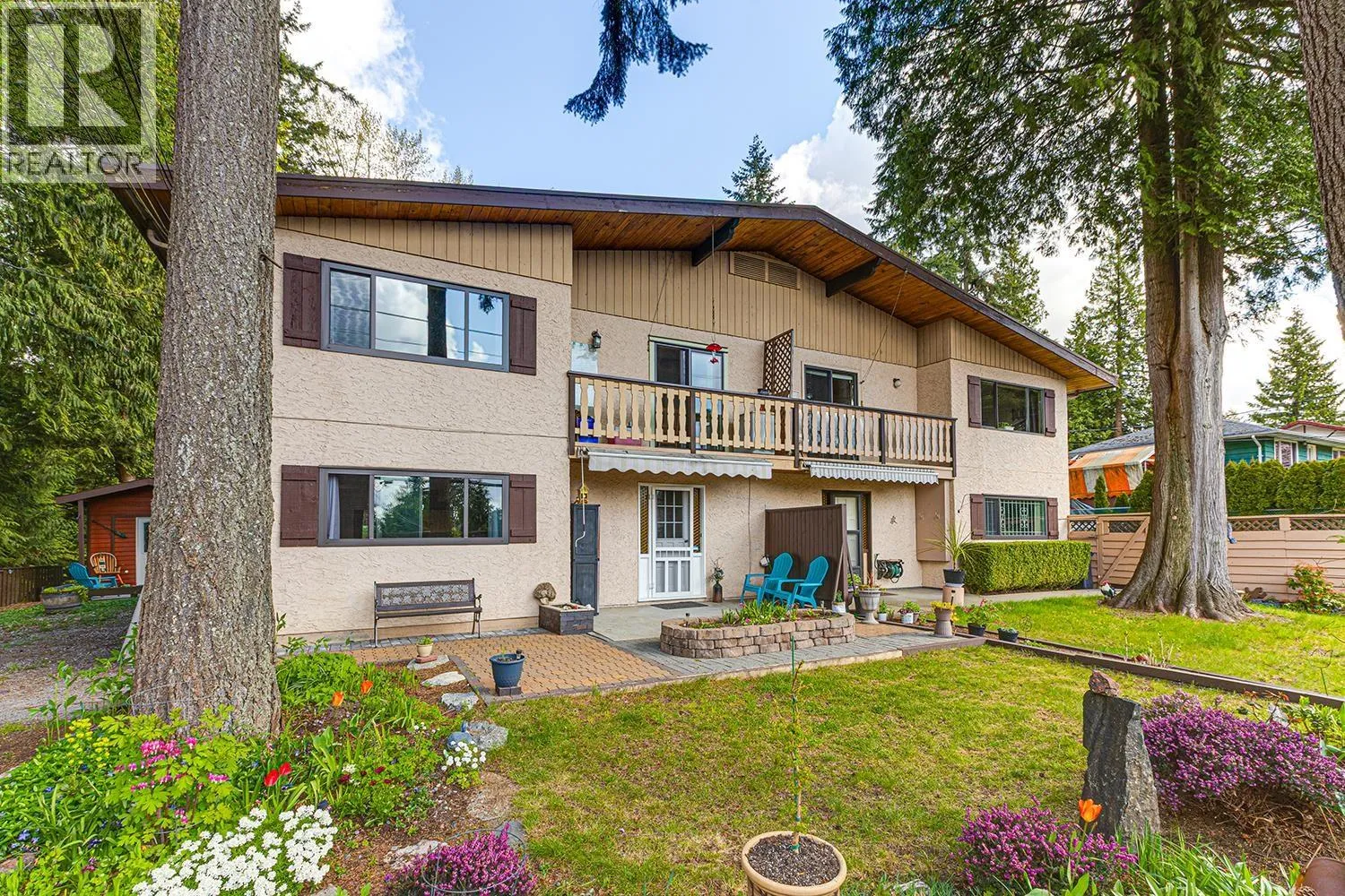 Duplex for rent: 1951 Austin Avenue, Coquitlam, British Columbia V3K 3R5