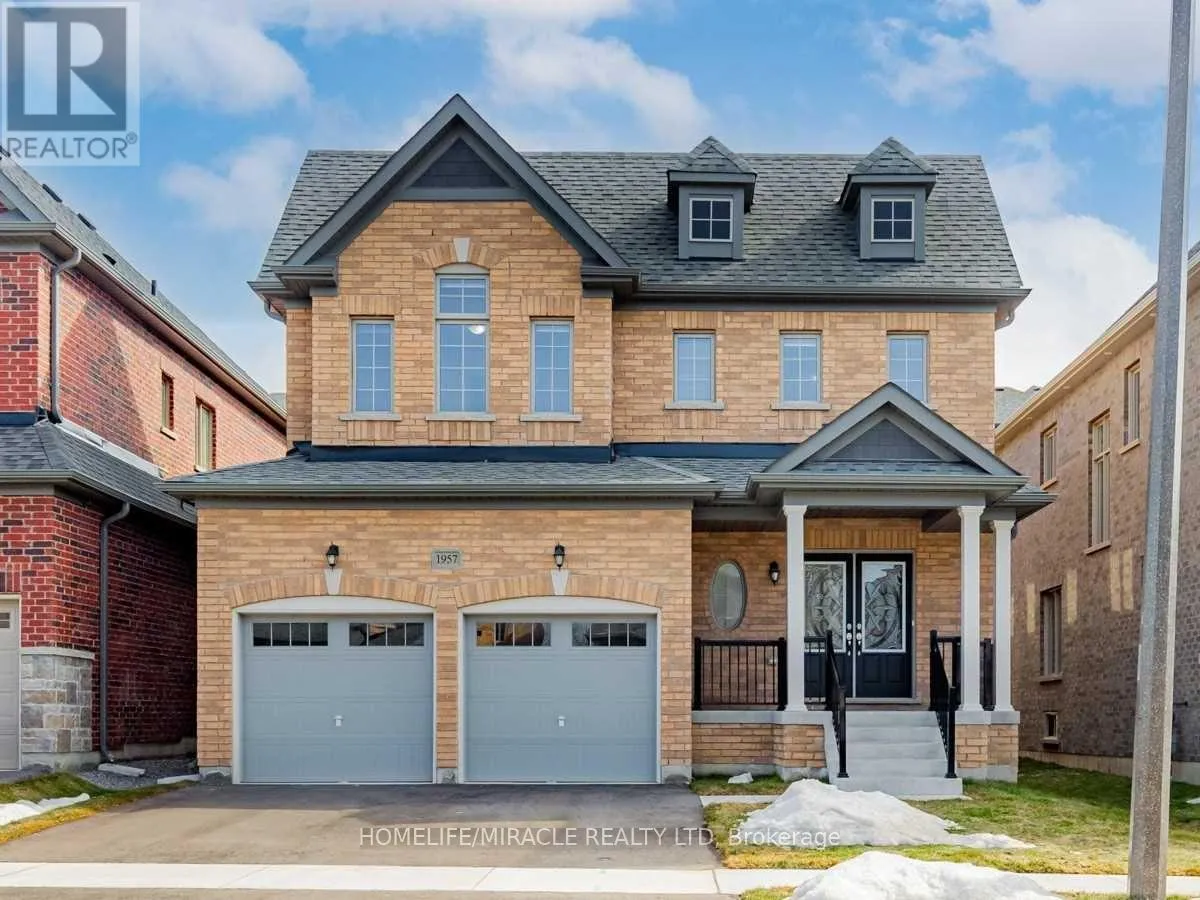 House for rent: 1957 Don White Court, Oshawa, Ontario L1K 1A1