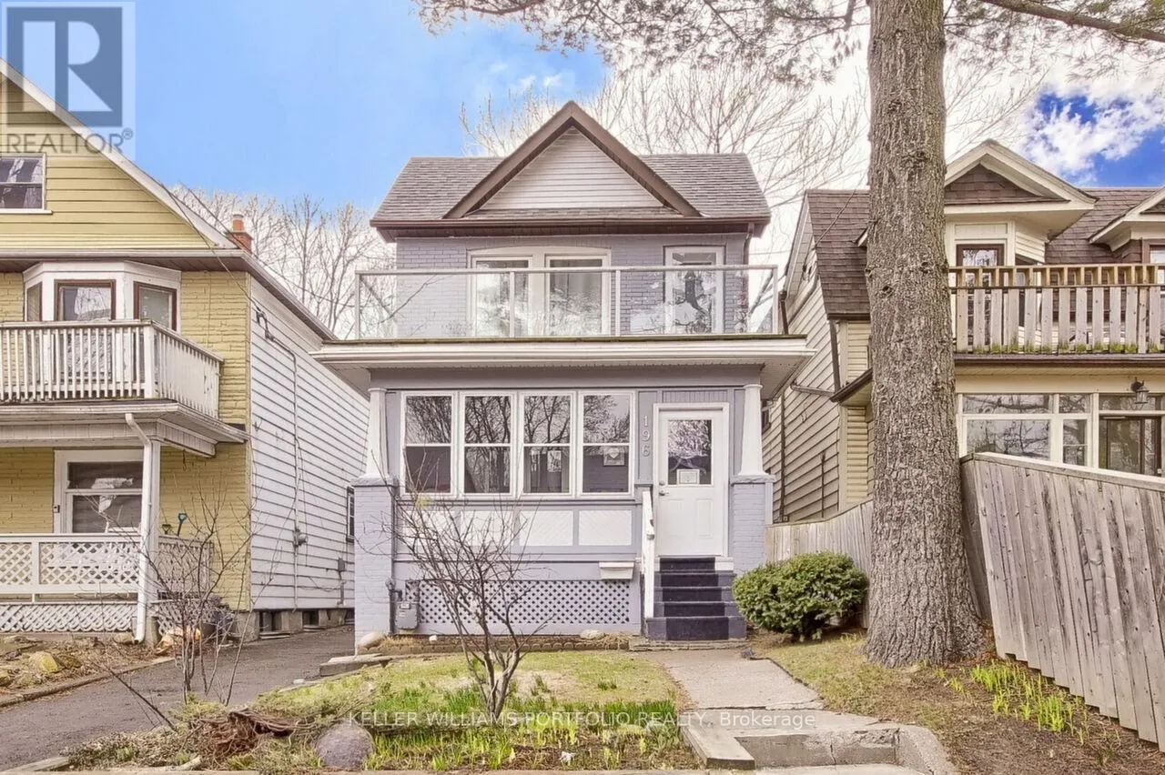 House for rent: 196 Ashdale Avenue, Toronto, Ontario M4L 2Y9