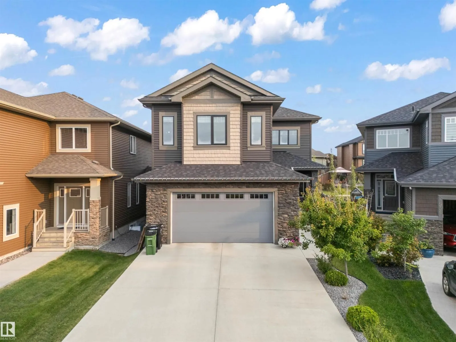 House for rent: 1960 Adamson Tc Sw, Edmonton, Alberta T6W 1A8