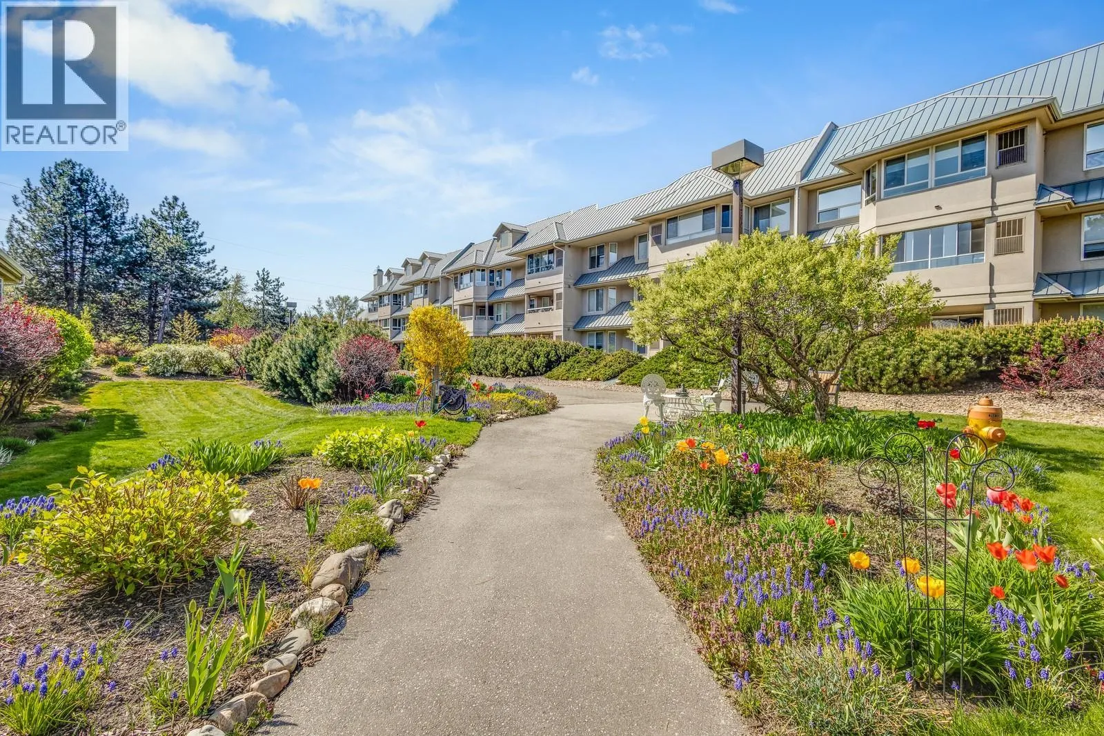 Apartment for rent: 1961 Durnin Road Unit# 306, Kelowna, British Columbia V1X 7Z6