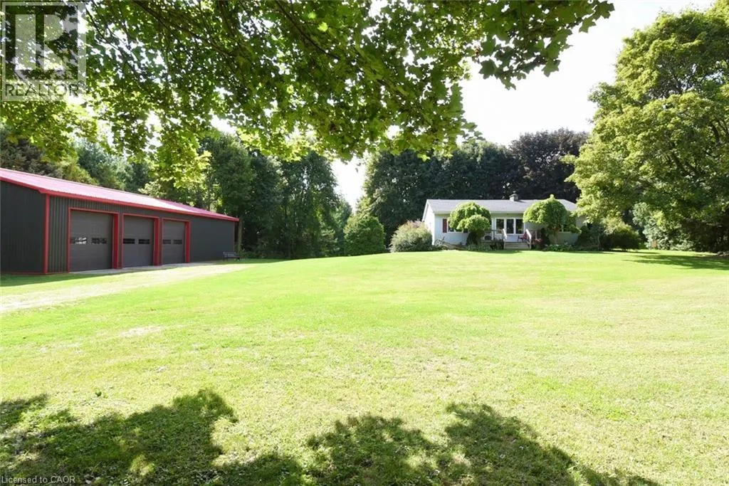 House for rent: 1966 Concession 2 Road W, Lynden, Ontario L0R 1T0