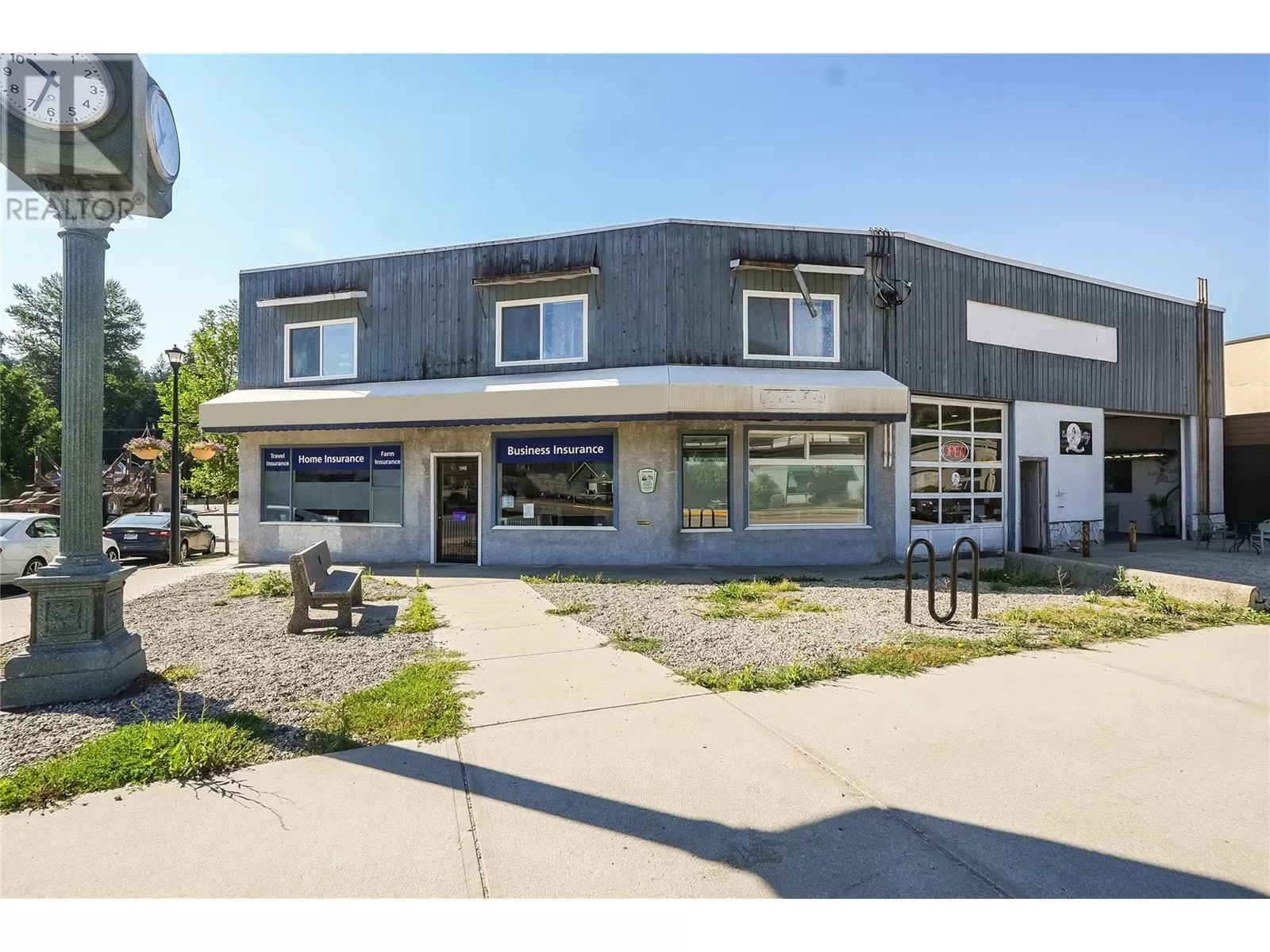 Multi-Family for rent: 1967 Columbia Gardens Road, Fruitvale, British Columbia V0G 1L0