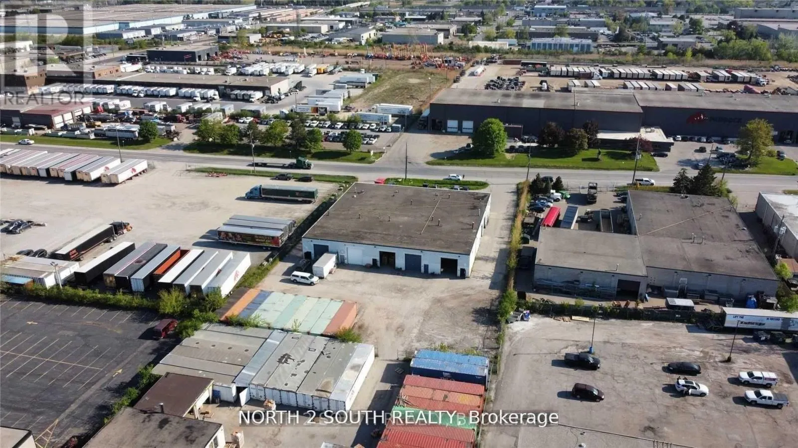 Warehouse for rent: 196c - 200 Arvin Avenue, Hamilton, Ontario L8E 2L8