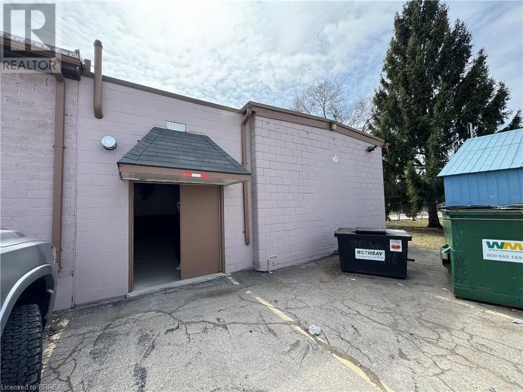 197 Erie Avenue Unit# Rear #2, Brantford, Ontario N3S 2G8