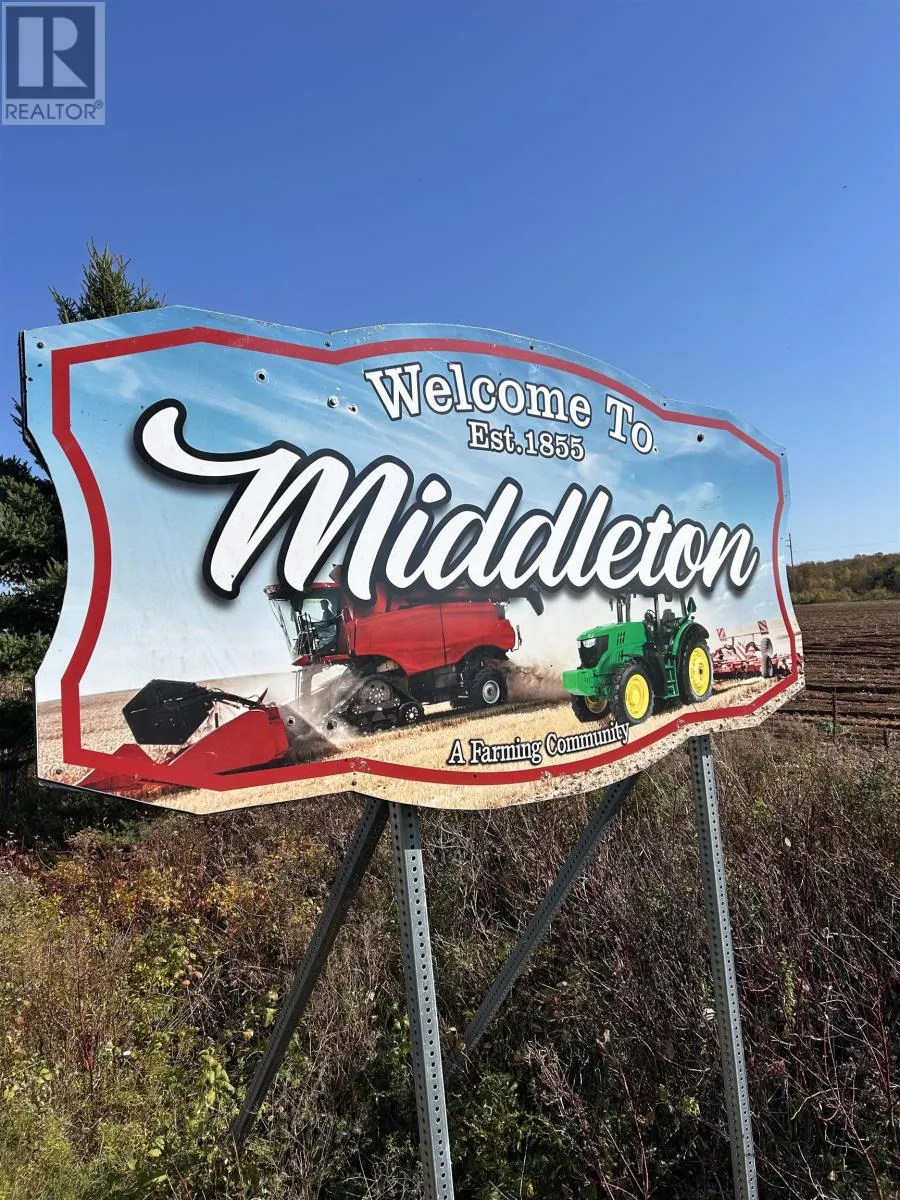1976 Middleton, Middleton, Prince Edward Island C0B 1N0