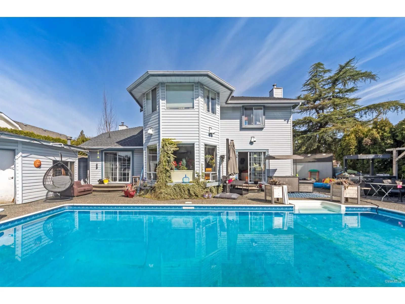 House for rent: 19798 34a Avenue, Langley, British Columbia V3A 7W6