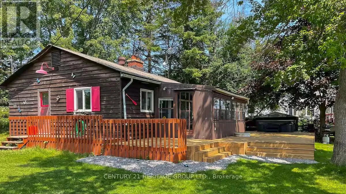 House for rent: 1980 Pigeon Lake Road, Kawartha Lakes, Ontario K9V 4R5