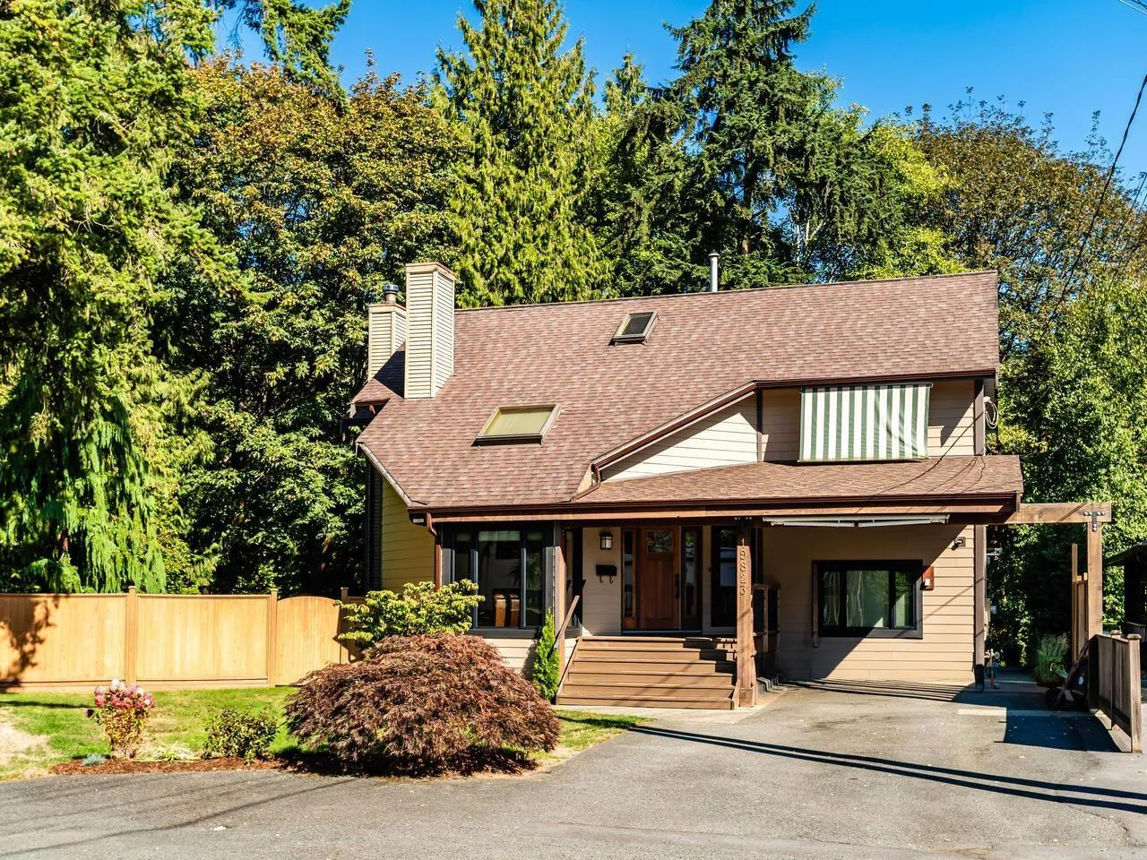 House for rent: 19823 40a Avenue, Langley, British Columbia V3A 2Y3