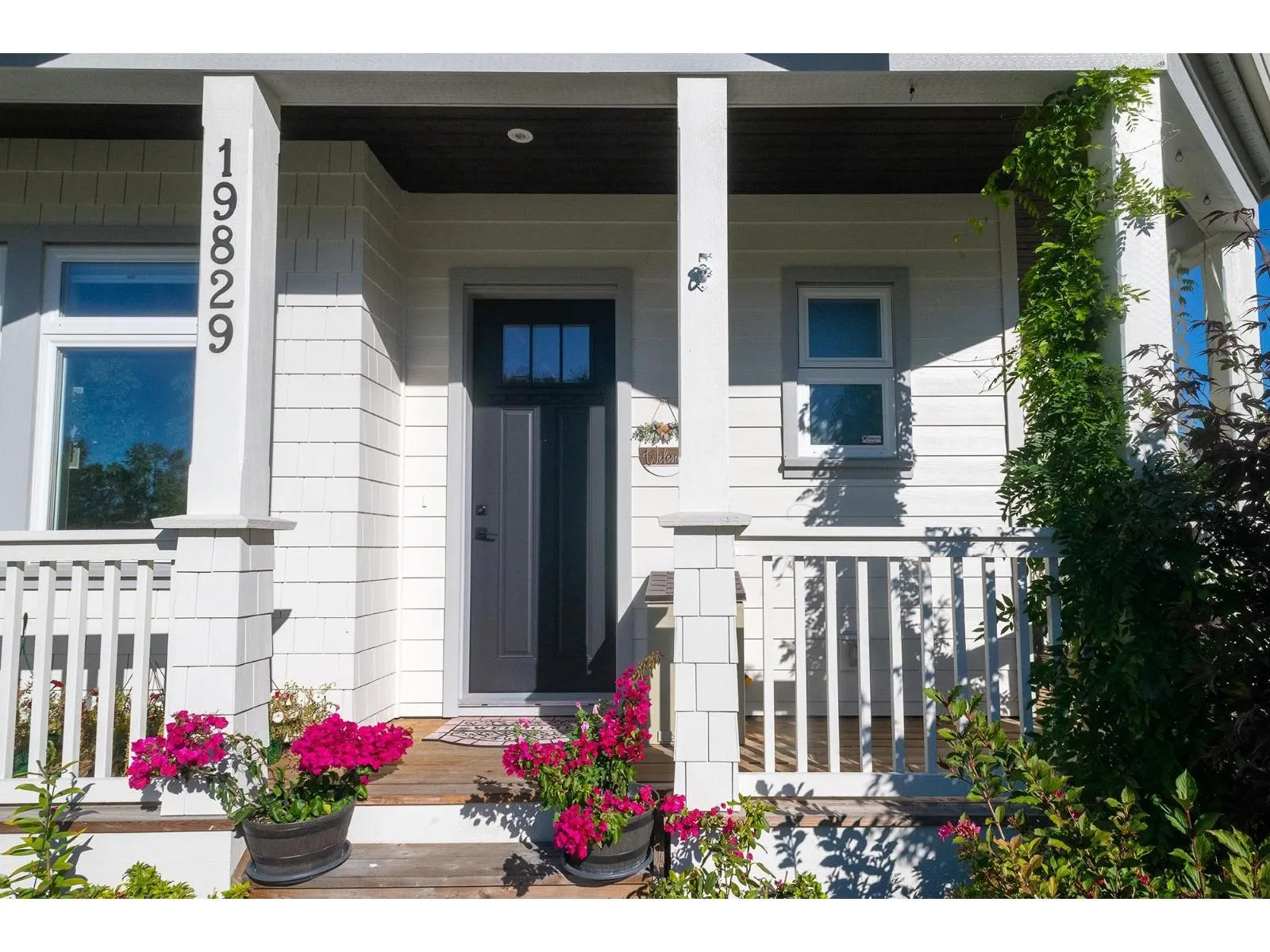 House for rent: 19829 75 Avenue, Langley, British Columbia V2Y 5K3