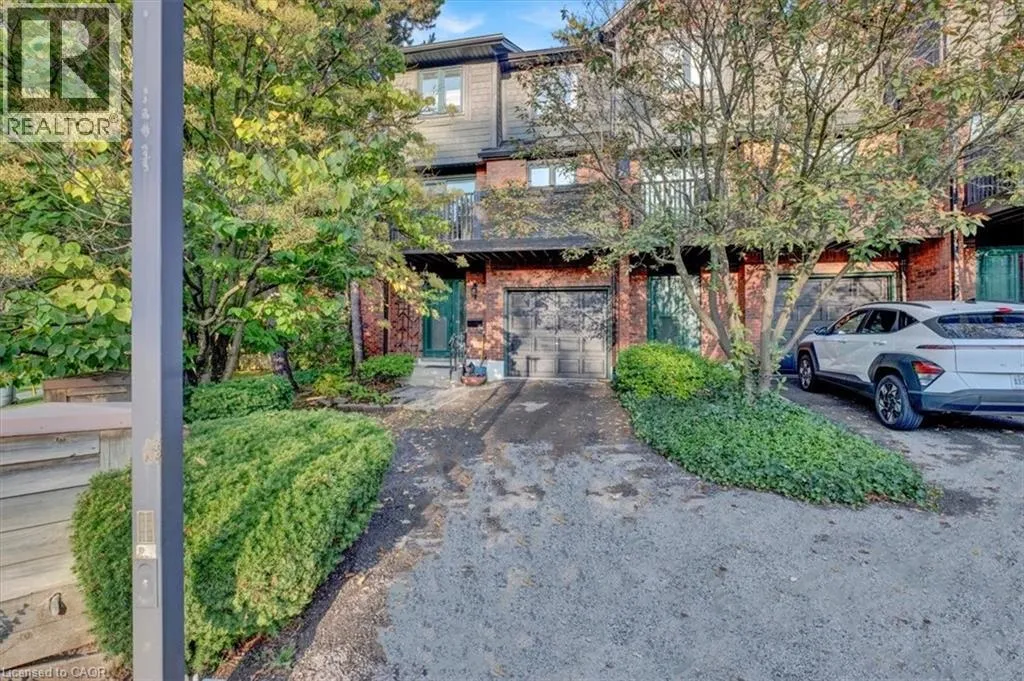 Row / Townhouse for rent: 1983 Main Street W Unit# 1, Hamilton, Ontario L8S 4R2