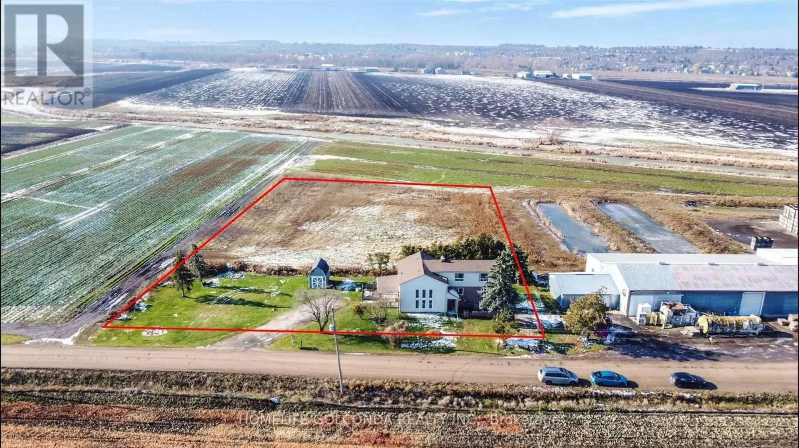 House for rent: 19880 Dufferin Street, King, Ontario L3Y 4V9