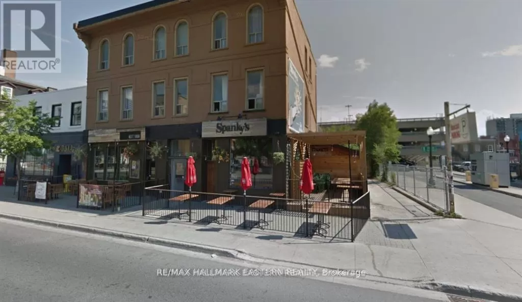 199 Hunter Street, Peterborough, Ontario K9H 2L1