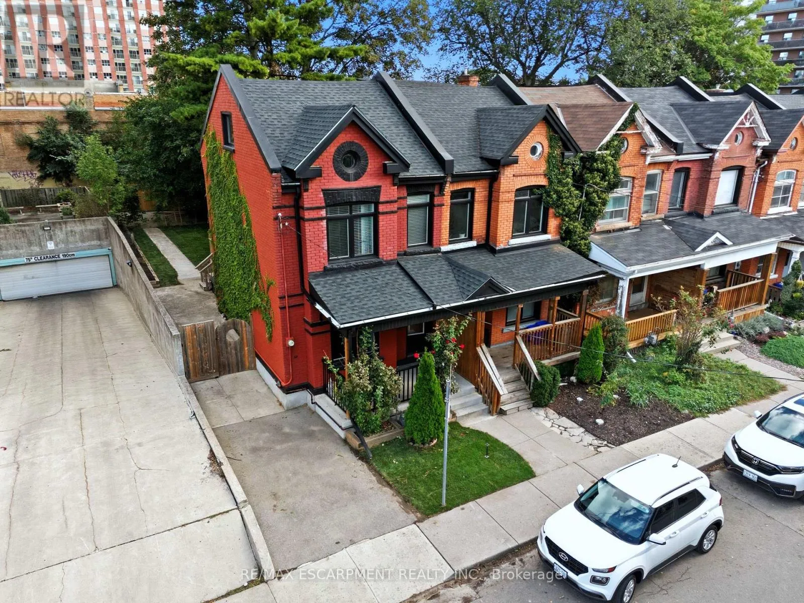 Row / Townhouse for rent: 199 Jackson Street E, Hamilton, Ontario L8N 1L7