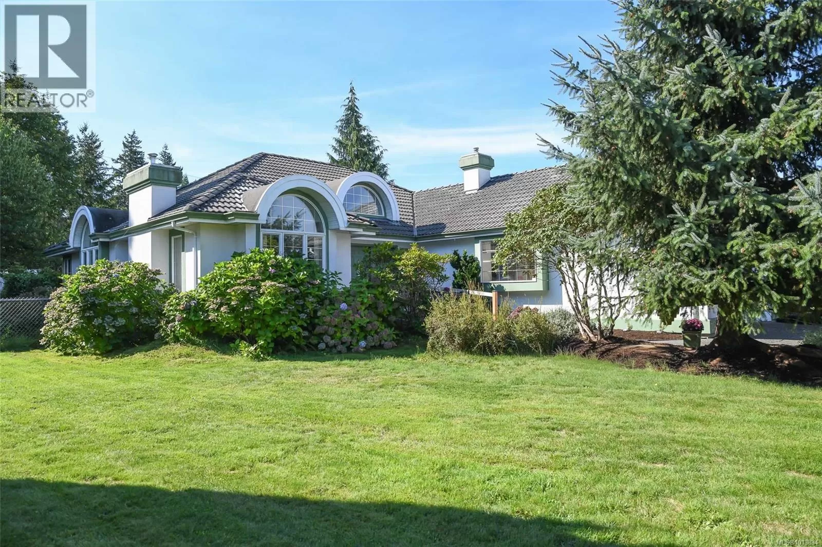 House for rent: 1991 Fairway Dr, Campbell River, British Columbia V9H 1R5