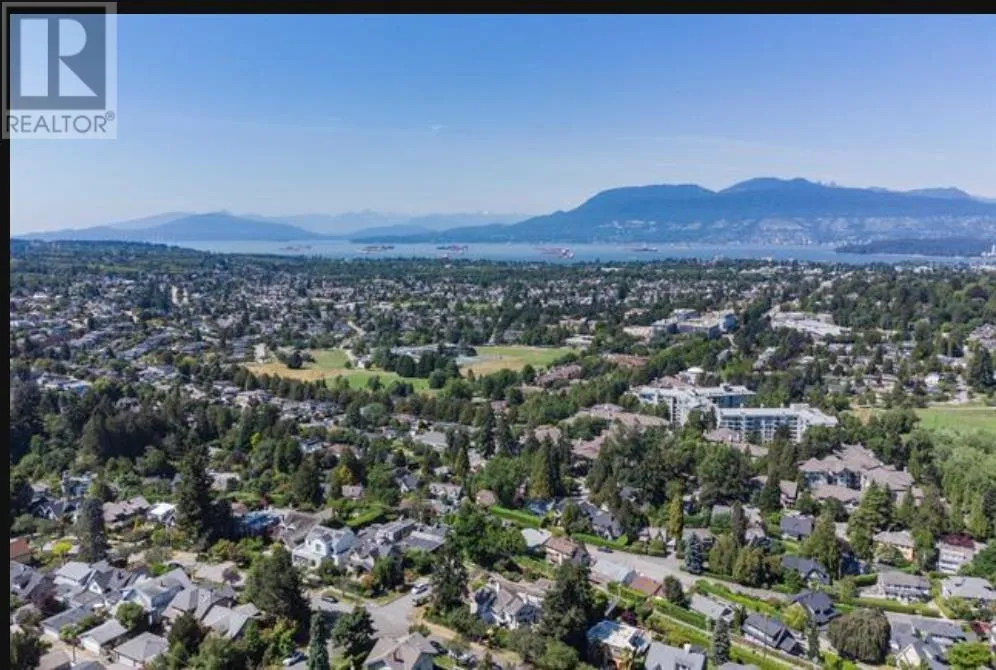 House for rent: 1997 W 35th Avenue, Vancouver, British Columbia V6M 1H8