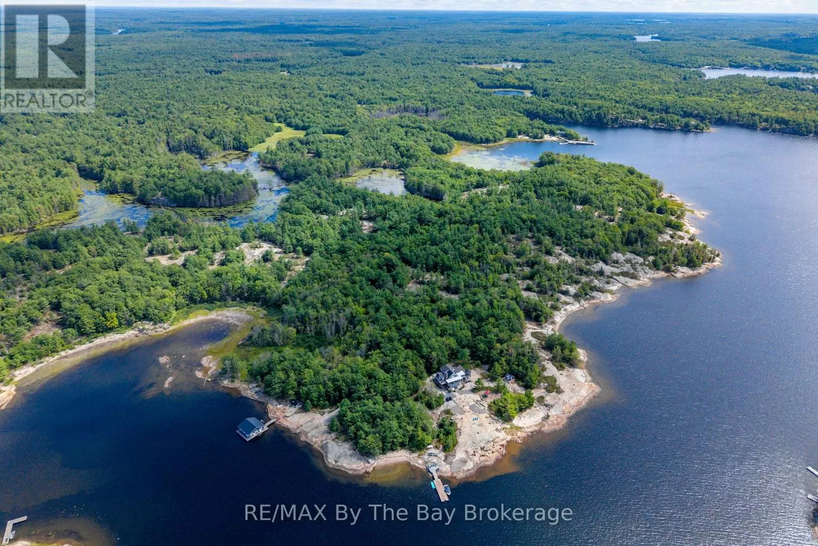 House for rent: 19980 Georgian Bay Shore, Georgian Bay, Ontario P0E 1E0