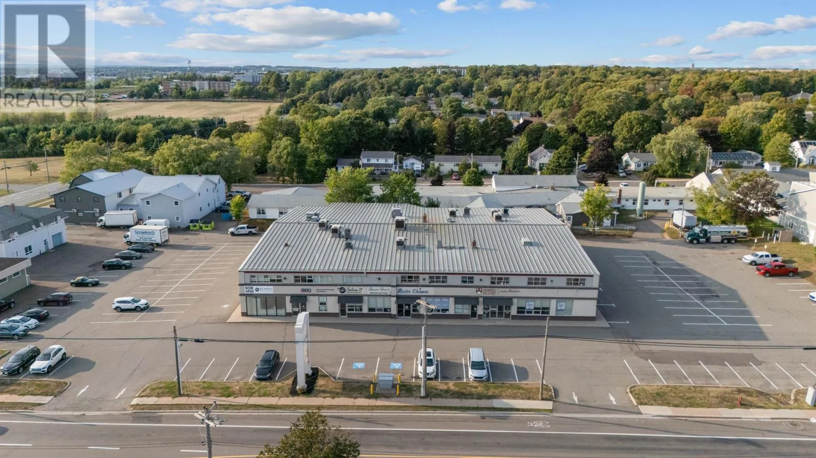 1a 155 Belvedere Avenue, Charlottetown, Prince Edward Island C1A 2Y9