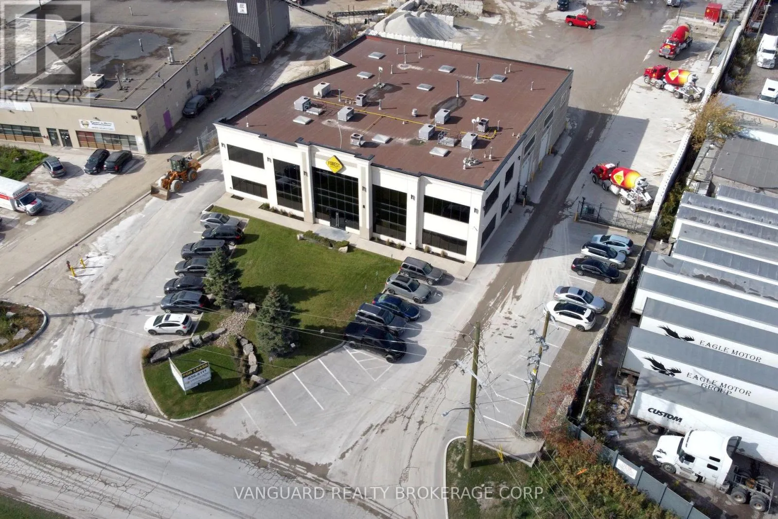 Offices for rent: 1b - 8 Cadetta Road, Brampton, Ontario L6P 0X4