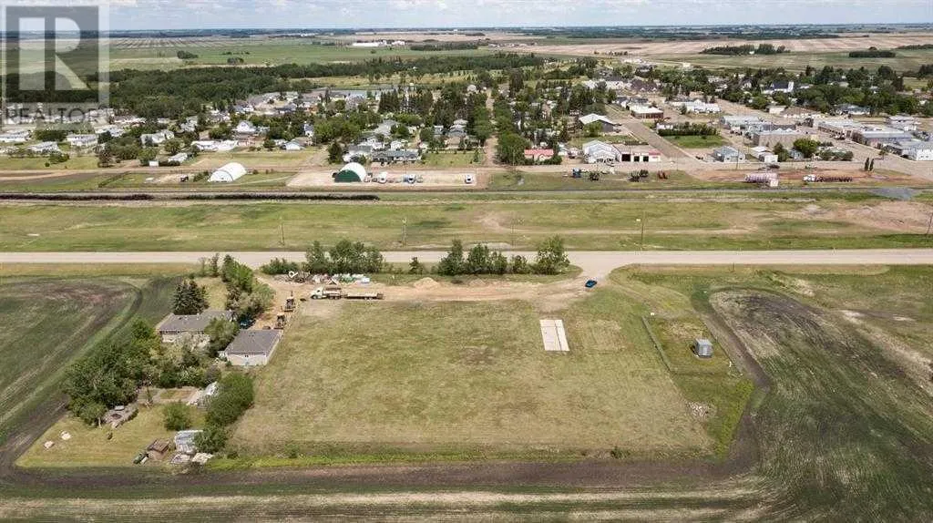 1b Highway 13 Avenue, Daysland, Alberta T0B 1A0