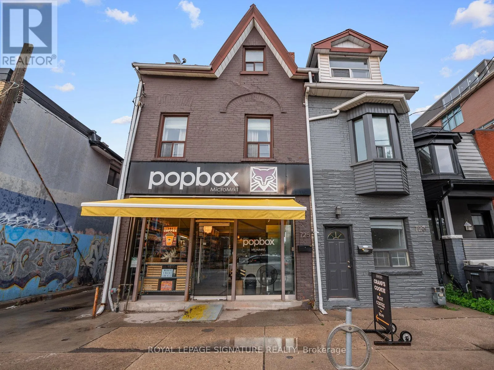 1st Flr - 725 Dovercourt Road, Toronto, Ontario M6H 2W7
