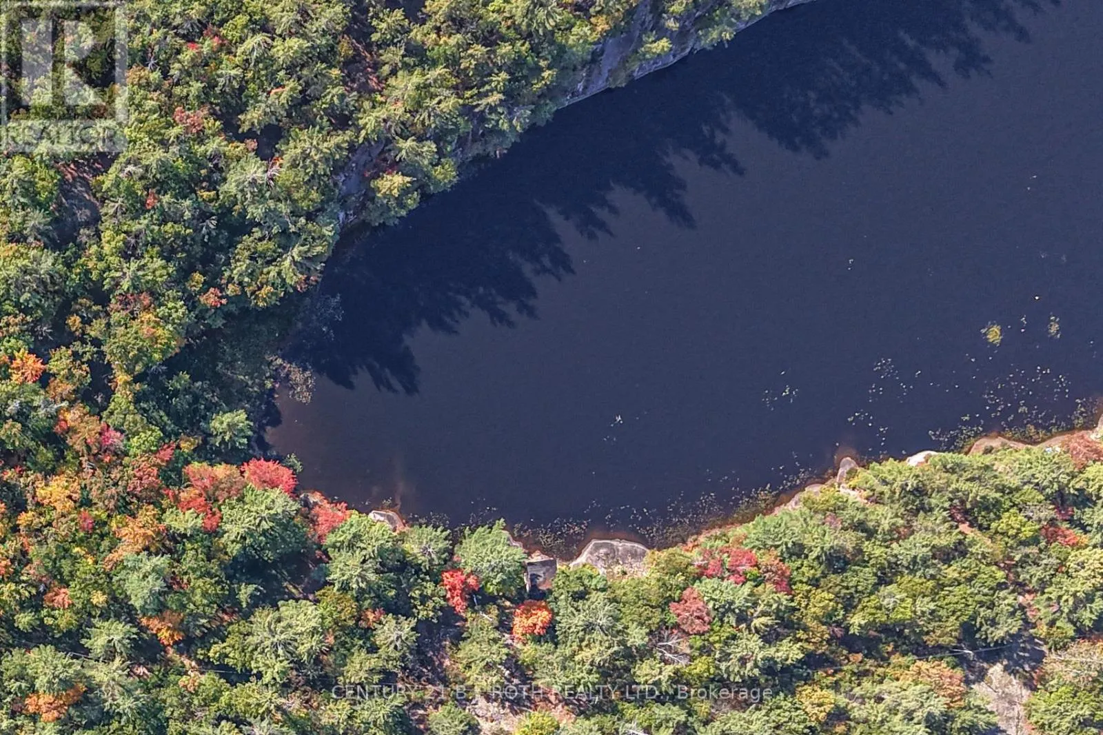 2 - 1112 Sam Cook Road, Gravenhurst, Ontario P1P 1R3