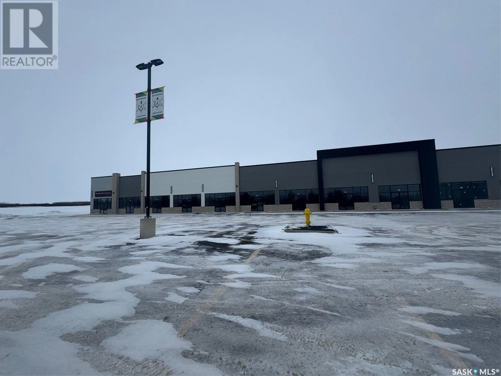 Retail for rent: 2 11441 15th Avenue, North Battleford, Saskatchewan S9A 3E5