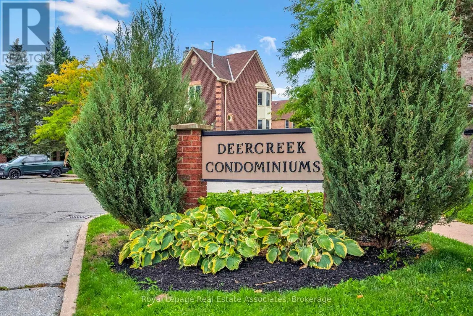 Row / Townhouse for rent: 2 - 119 D'ambrosio Drive, Barrie, Ontario L4N 7R7