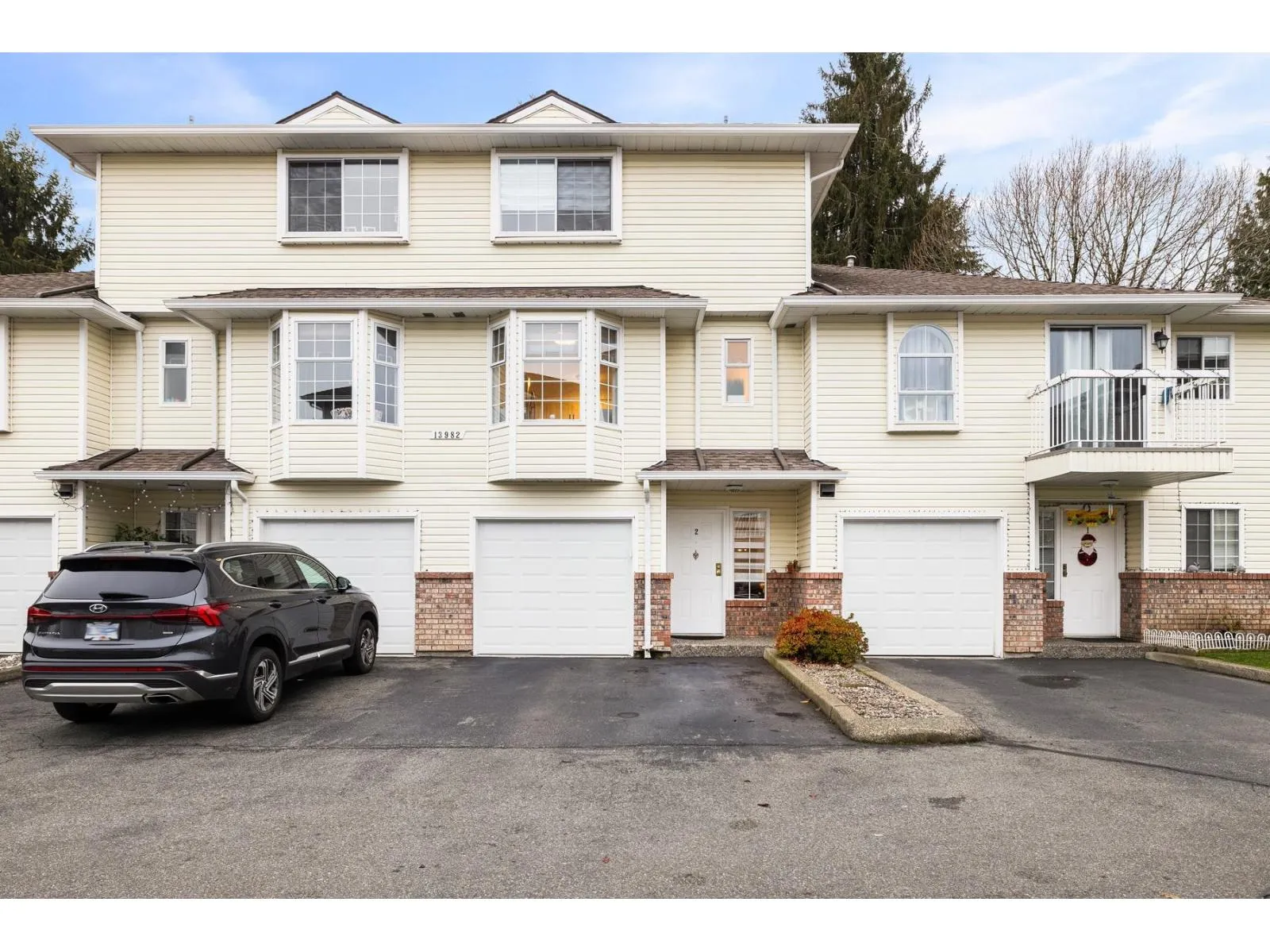 Row / Townhouse for rent: 2 13982 72 Avenue, Surrey, British Columbia V3W 0S2