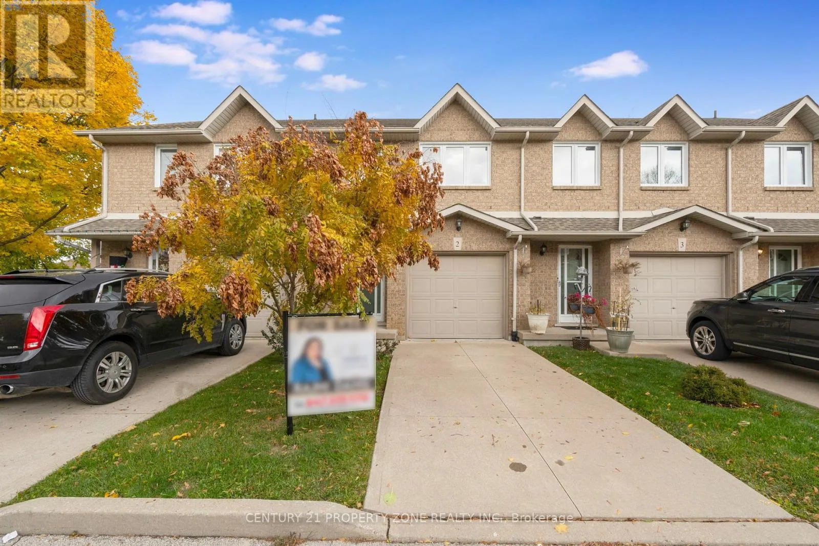 Row / Townhouse for rent: 2 - 1809 Upper Wentworth Street, Hamilton, Ontario L9B 2R9