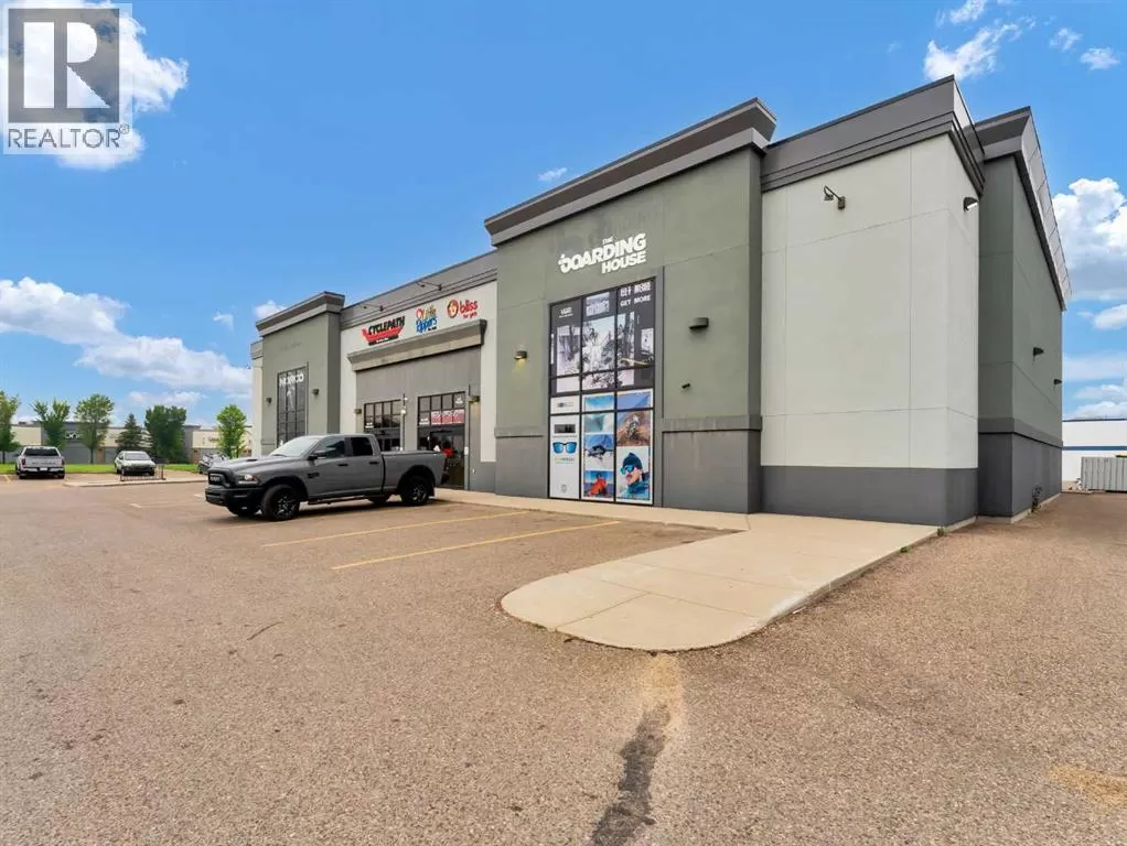 Retail for rent: 2, 2010 Strachan Road Se, Medicine Hat, Alberta T1B 0M9