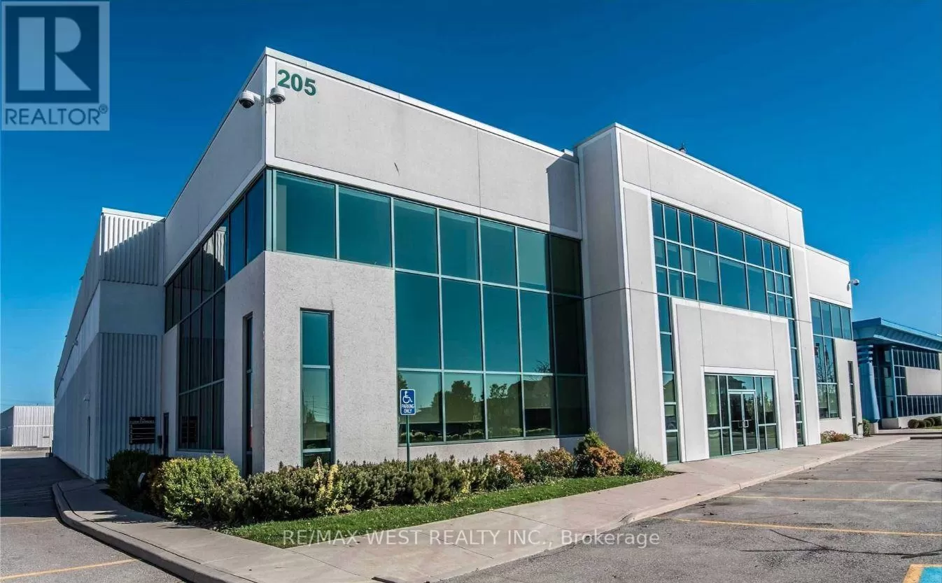 Offices for rent: 2 - 205 Export Boulevard W, Mississauga, Ontario L5S 1Z2