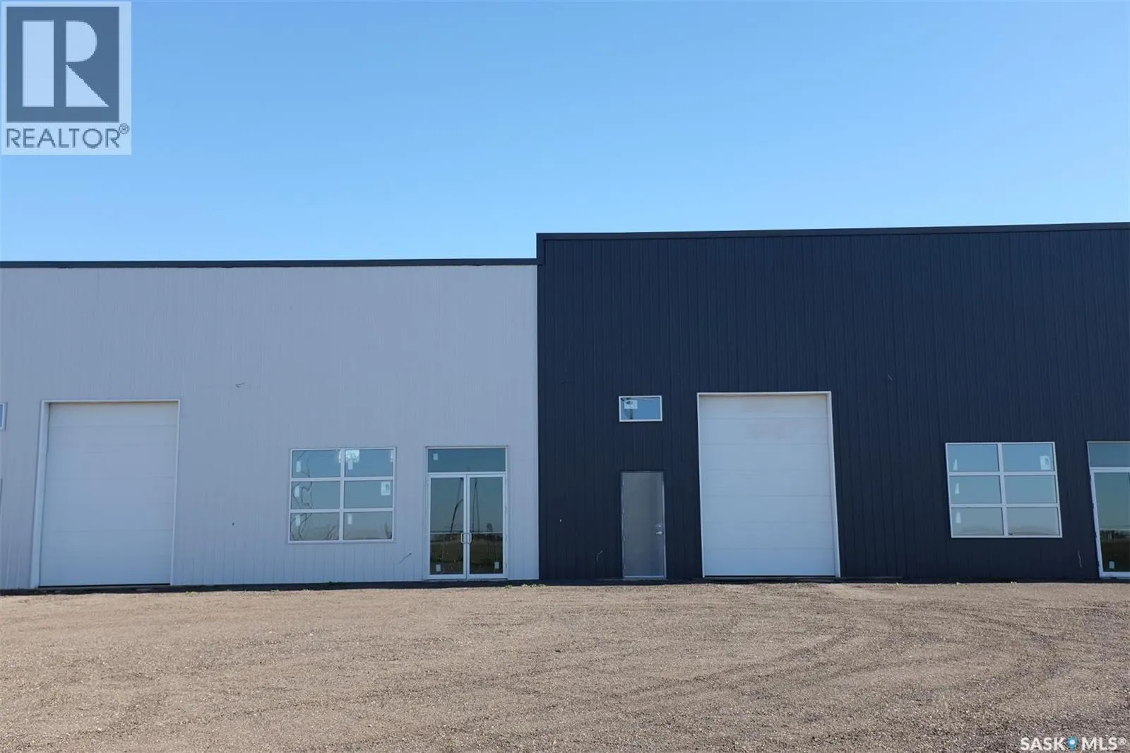 2 213 Service Road W, Langham, Saskatchewan S0K 2L0