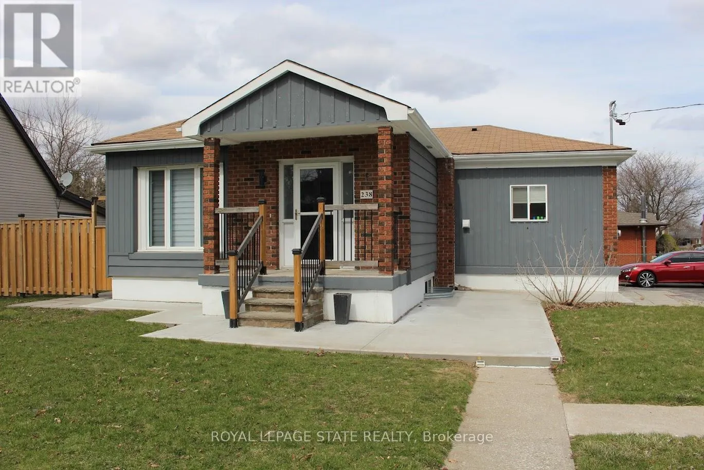 Other for rent: 2 - 238 Sanatorium Road, Hamilton, Ontario L9C 1Z8