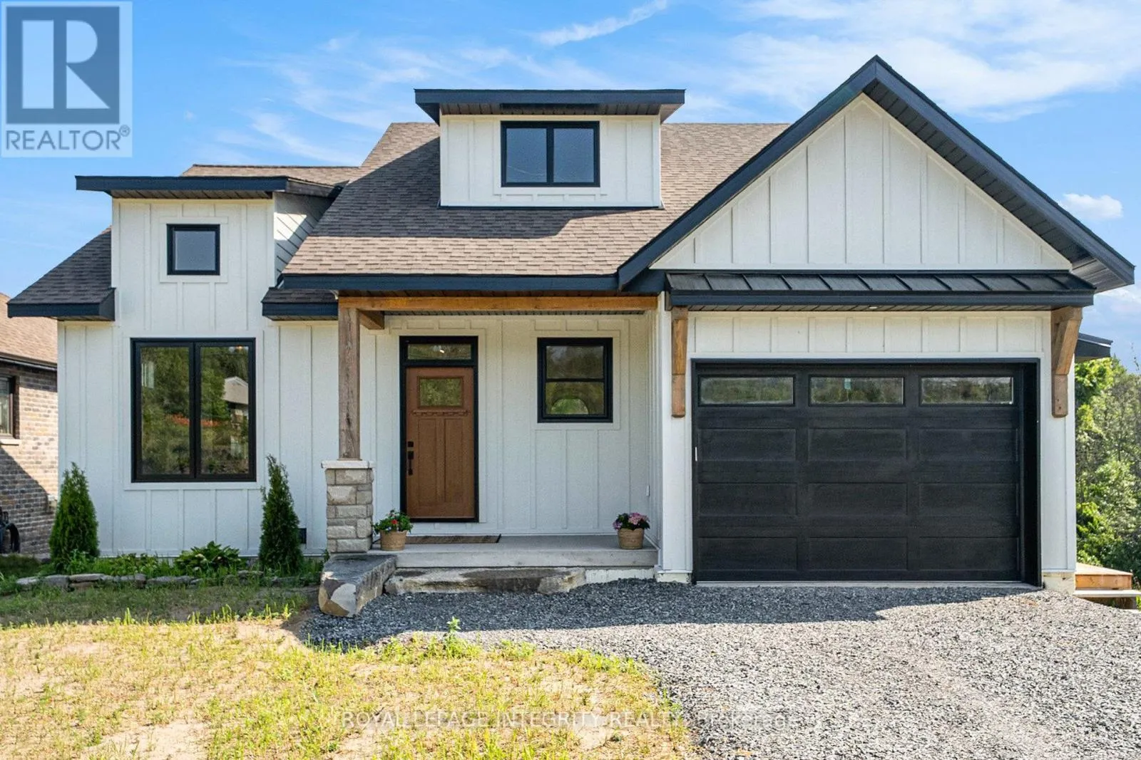 House for rent: 2 - 29 Whittlers Cove Lane, Rideau Lakes, Ontario K0G 1X0