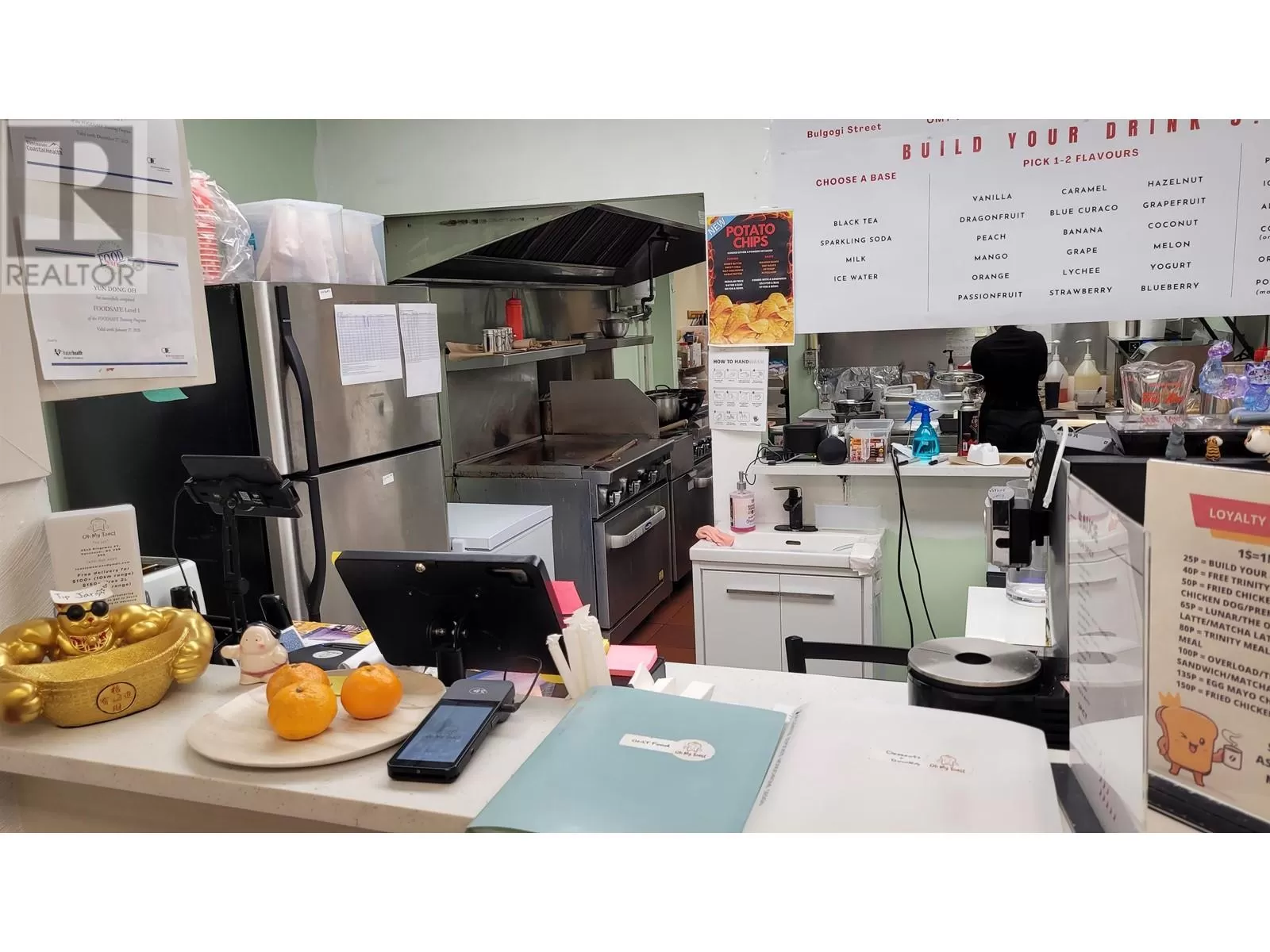 2 3343 Kingsway, Vancouver, British Columbia V5R 5K6