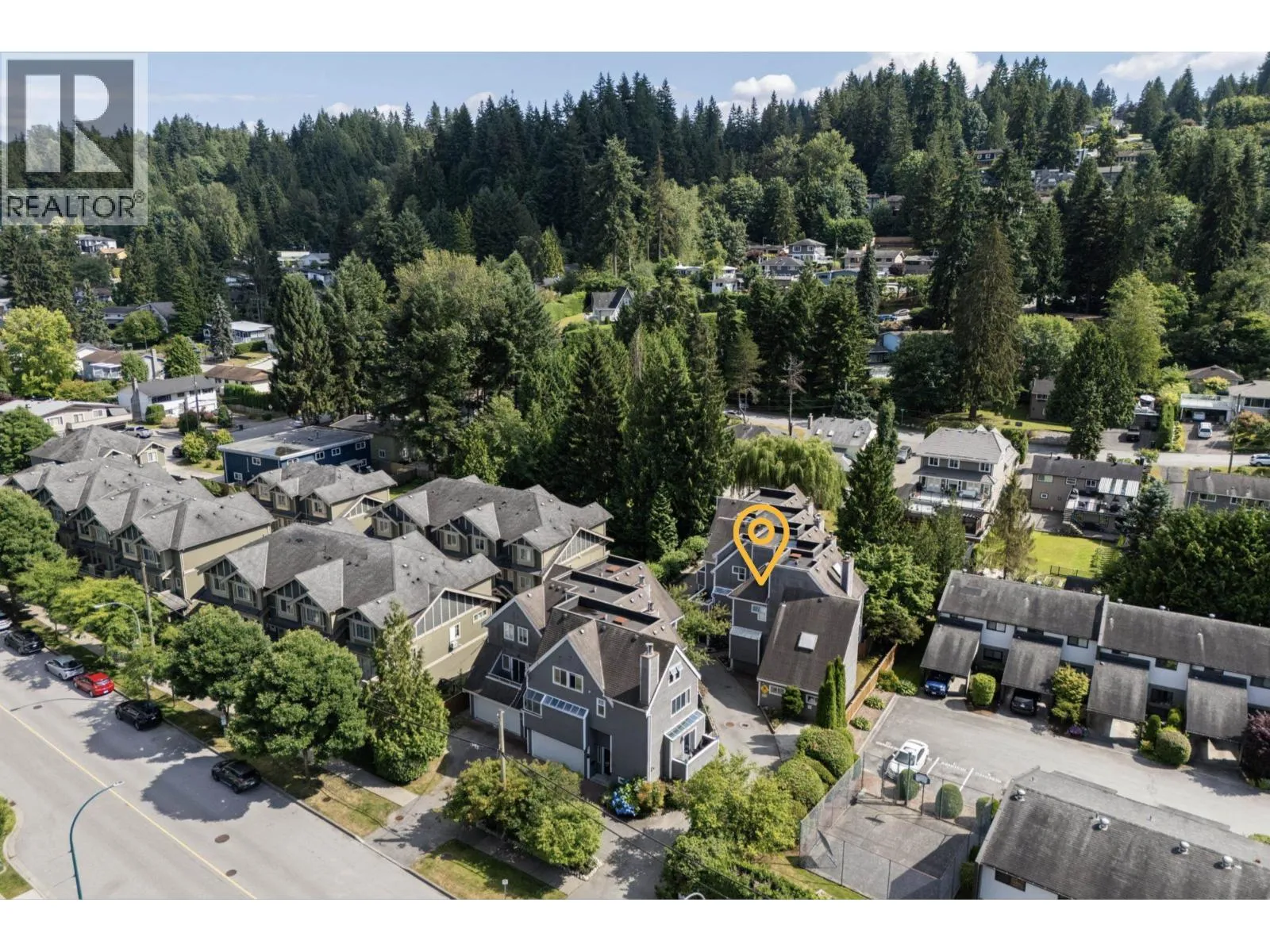 Row / Townhouse for rent: 2 3347 Dewdney Trunk Road, Port Moody, British Columbia V3H 2E4