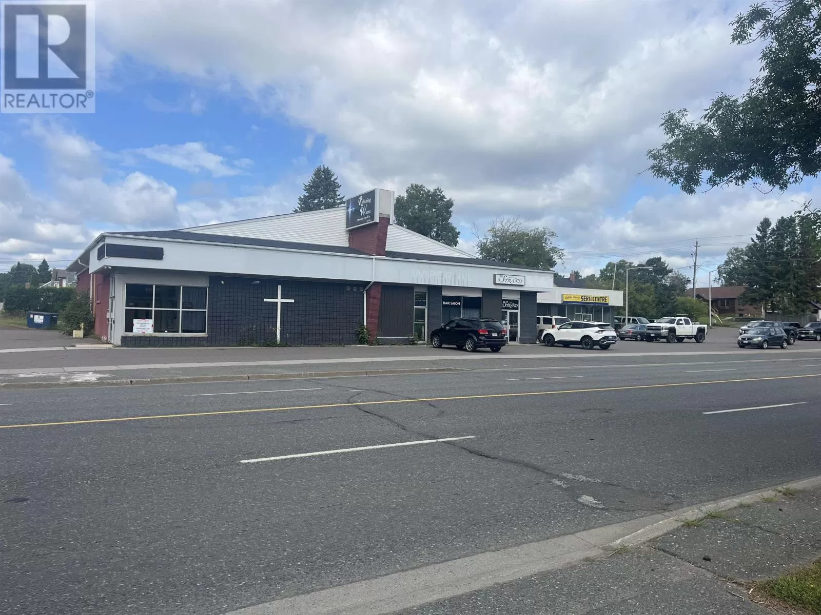 2 361 Hodder Ave, Thunder Bay, Ontario P7A 1T6