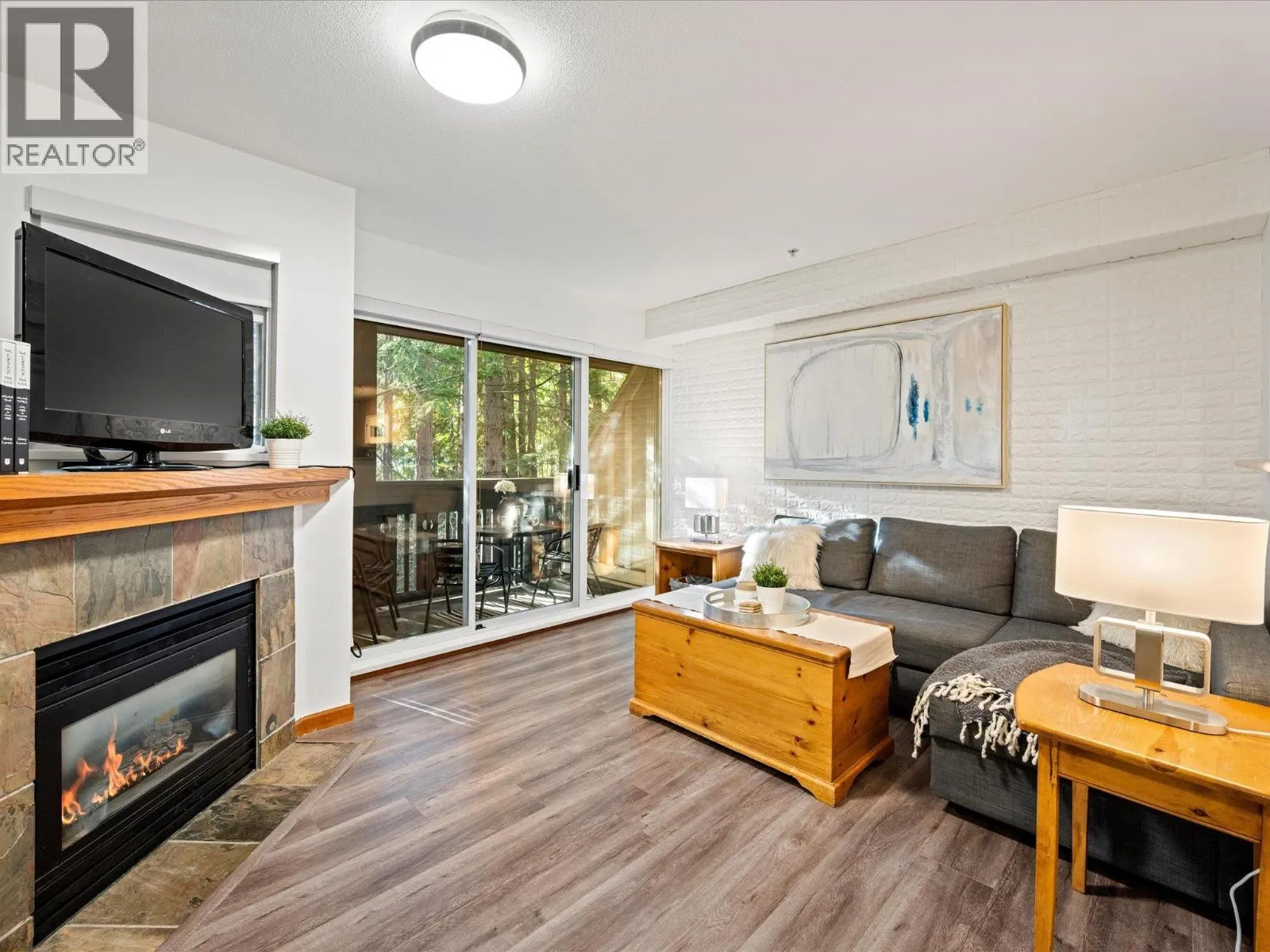 Row / Townhouse for rent: 2 4335 Northlands Boulevard, Whistler, British Columbia V0N 1B4