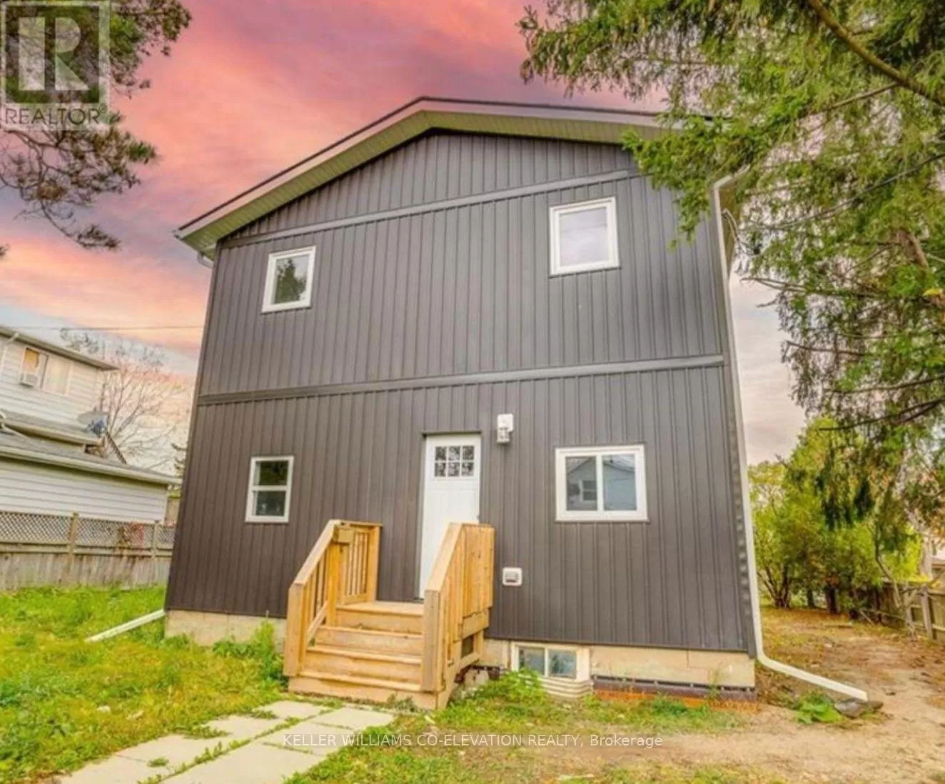 House for rent: 2 - 50 Martin Street, Thorold, Ontario L2V 3X2